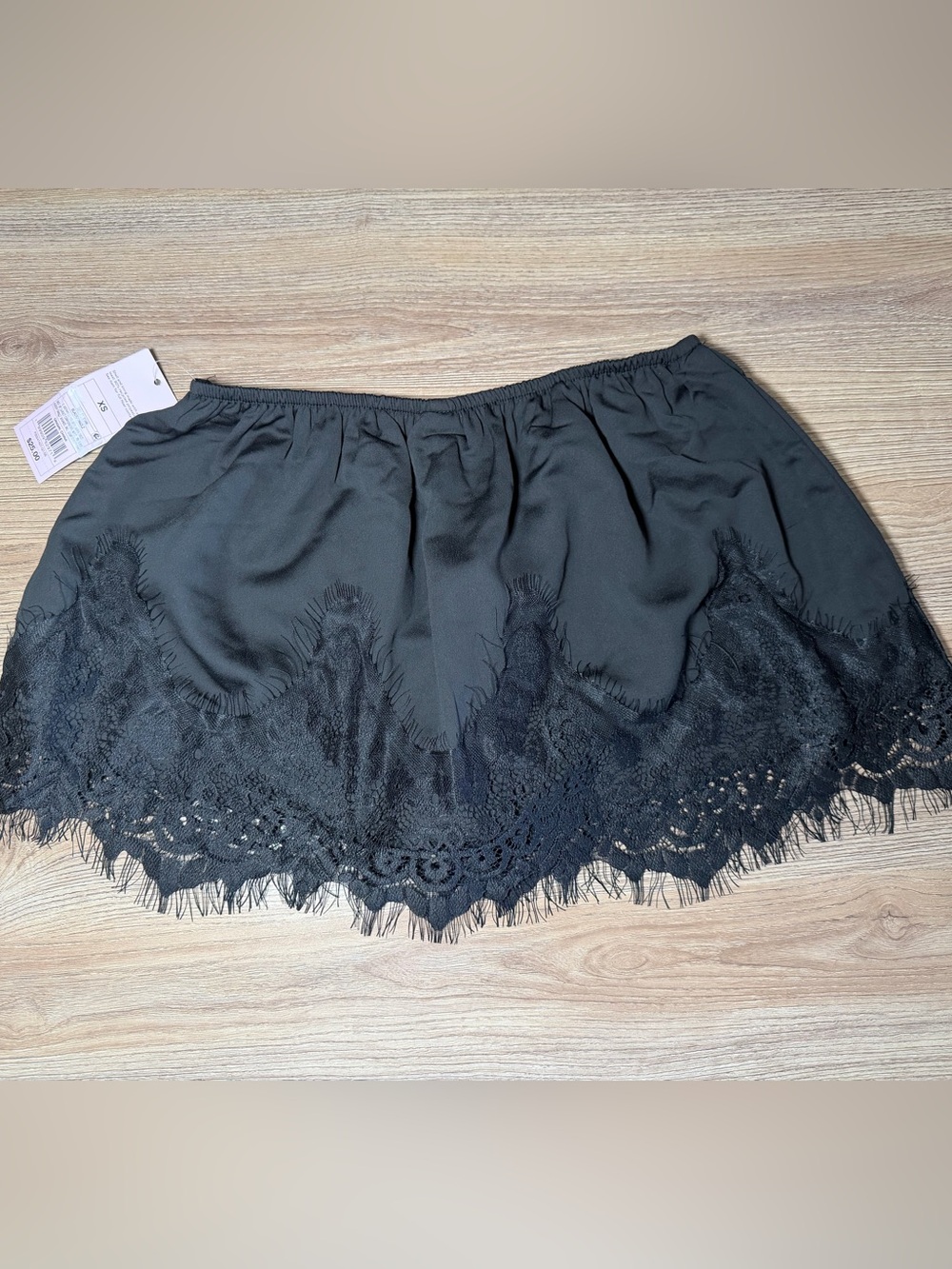 Women’s Black Lace Trim skirt with built in shorts
